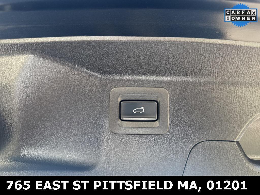 used 2023 Mazda CX-9 car, priced at $28,988