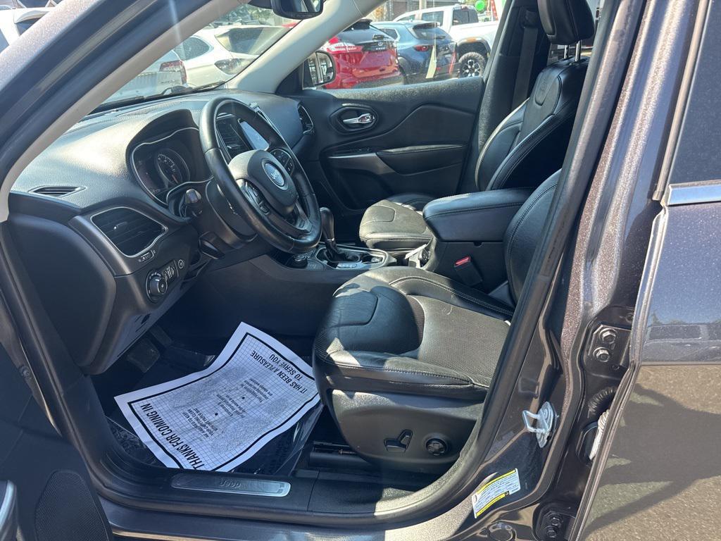 used 2019 Jeep Cherokee car, priced at $18,988