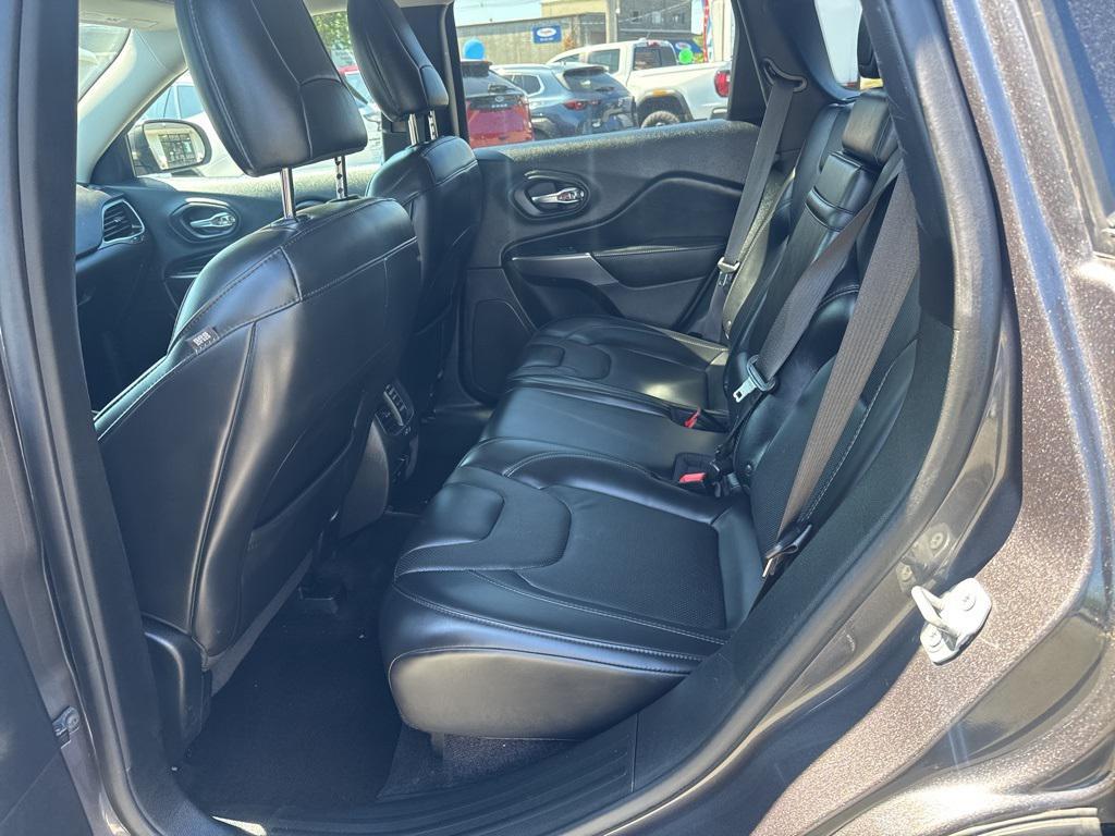 used 2019 Jeep Cherokee car, priced at $18,988