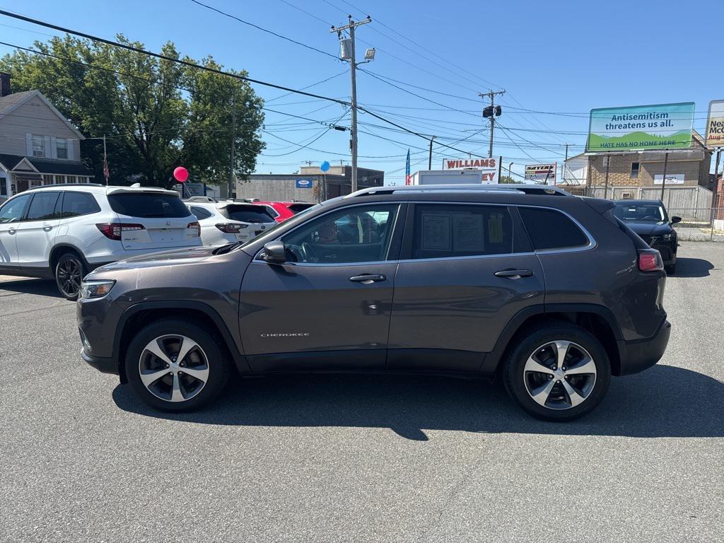used 2019 Jeep Cherokee car, priced at $18,988