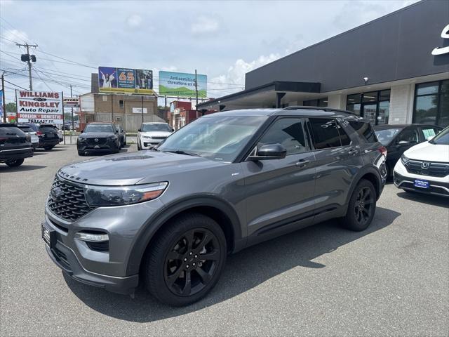 used 2022 Ford Explorer car, priced at $34,720