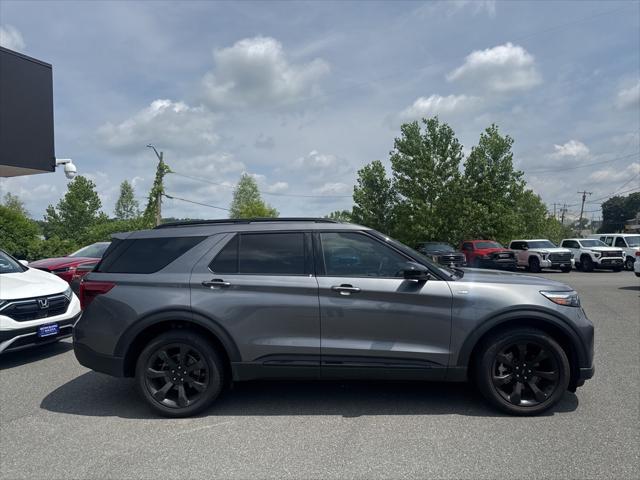 used 2022 Ford Explorer car, priced at $34,720