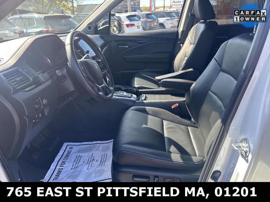 used 2022 Honda Pilot car, priced at $37,988