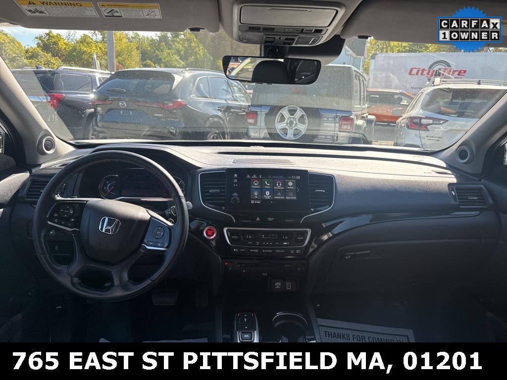 used 2022 Honda Pilot car, priced at $37,988