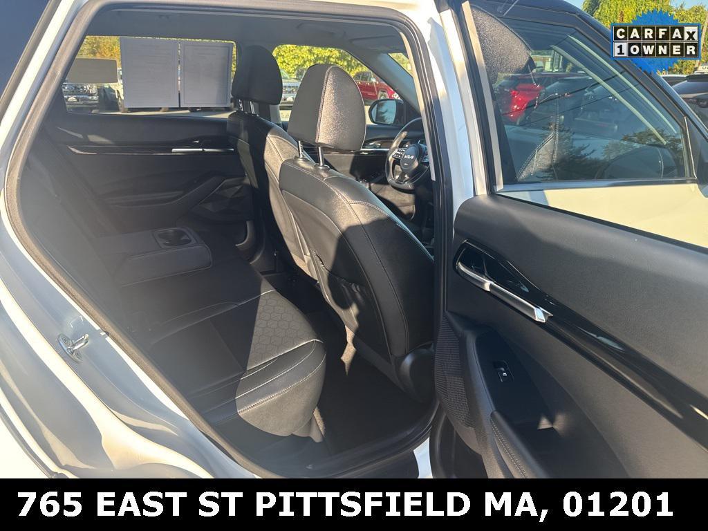 used 2024 Kia Seltos car, priced at $27,988