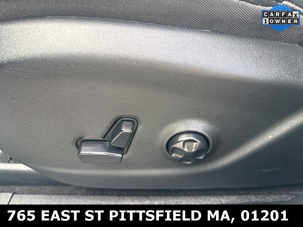 used 2020 Jeep Cherokee car, priced at $20,988