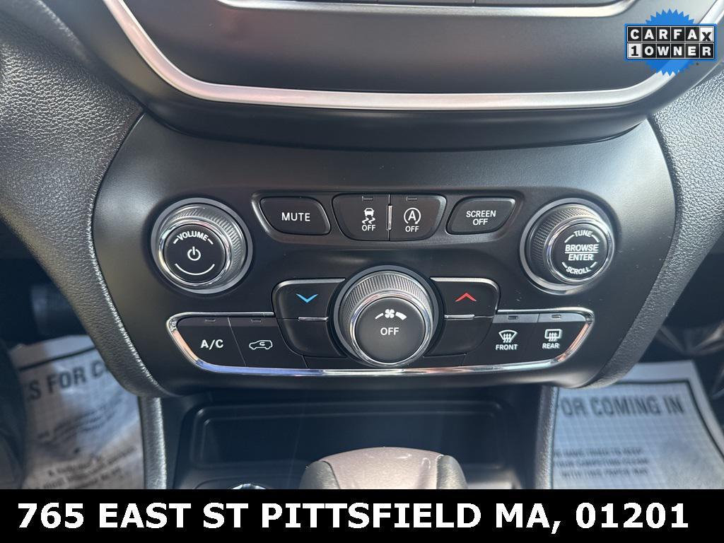 used 2020 Jeep Cherokee car, priced at $20,988