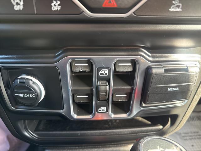 used 2021 Jeep Wrangler car, priced at $31,274
