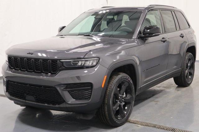 new 2025 Jeep Grand Cherokee car