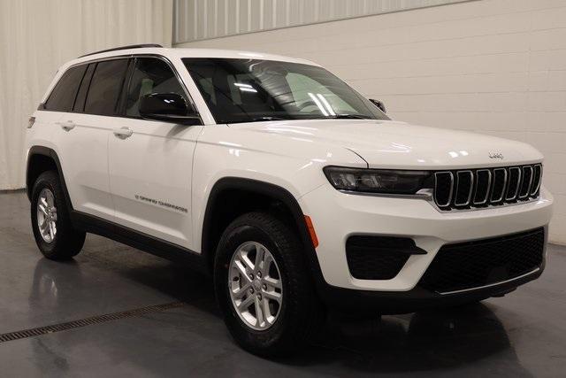 new 2025 Jeep Grand Cherokee car, priced at $34,570
