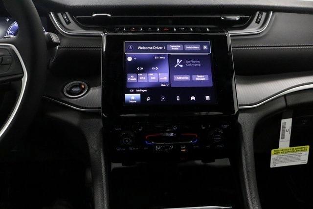 new 2025 Jeep Grand Cherokee car, priced at $34,570