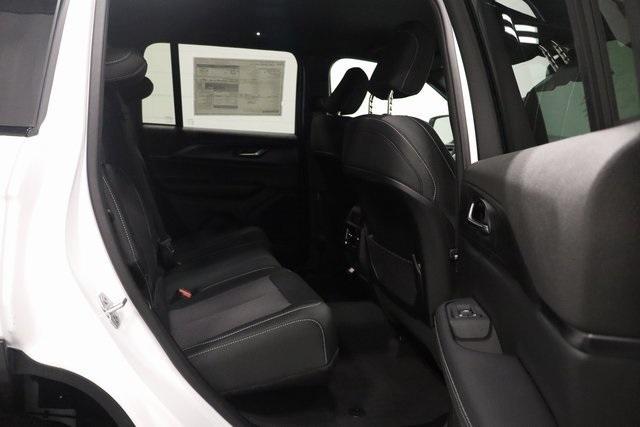 new 2025 Jeep Grand Cherokee car, priced at $34,570