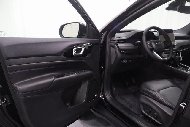 new 2026 Jeep Compass car, priced at $31,412