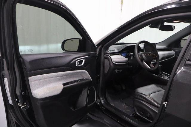 used 2023 Jeep Compass car, priced at $20,995