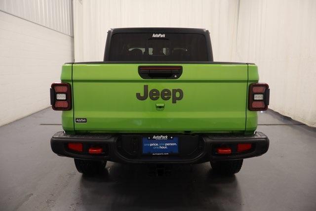 new 2025 Jeep Gladiator car, priced at $53,696