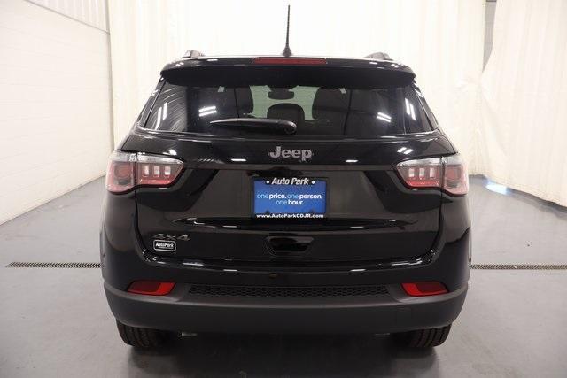 new 2025 Jeep Compass car, priced at $37,860