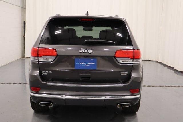 used 2015 Jeep Grand Cherokee car, priced at $17,595