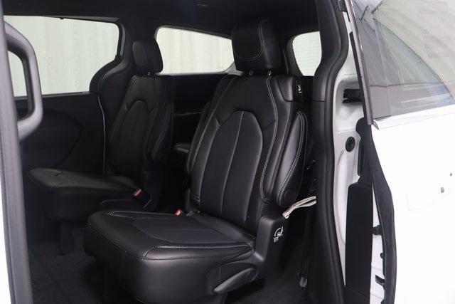 new 2026 Chrysler Pacifica car, priced at $42,454