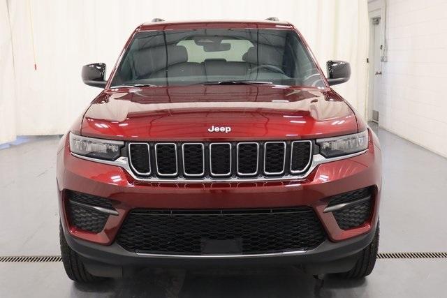 new 2025 Jeep Grand Cherokee car, priced at $35,106
