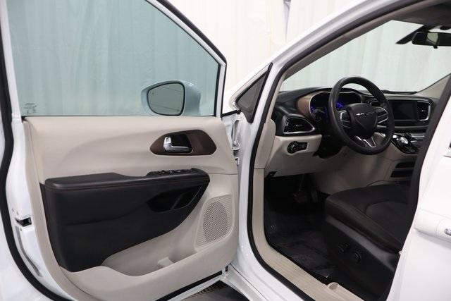 used 2018 Chrysler Pacifica car, priced at $16,369