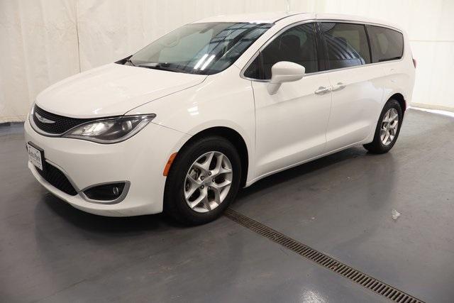 used 2018 Chrysler Pacifica car, priced at $16,369