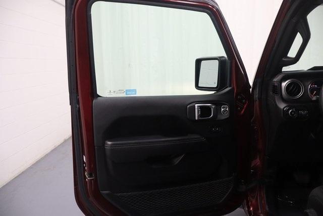 used 2021 Jeep Wrangler Unlimited car, priced at $31,995