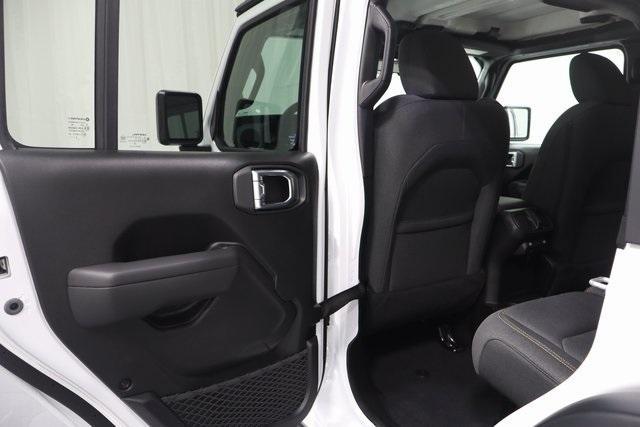 new 2026 Jeep Wrangler car, priced at $47,984