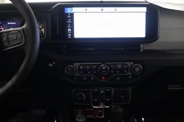 new 2026 Jeep Wrangler car, priced at $47,984