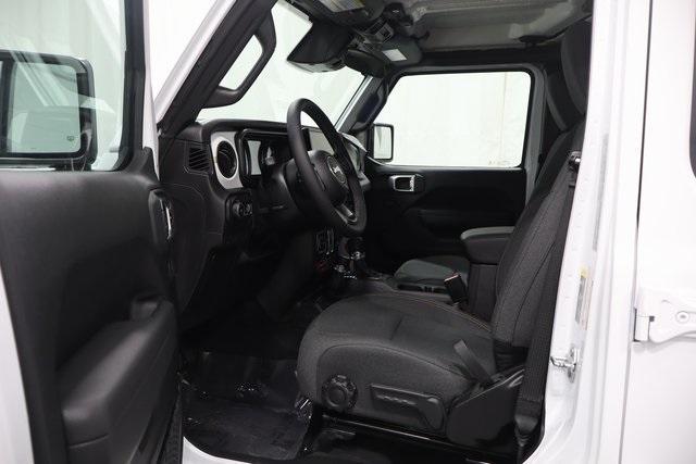 new 2026 Jeep Wrangler car, priced at $47,984