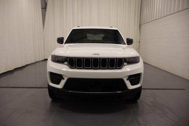new 2025 Jeep Grand Cherokee car, priced at $34,570