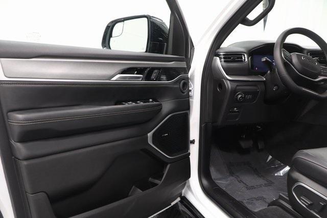 new 2025 Jeep Wagoneer car, priced at $74,502