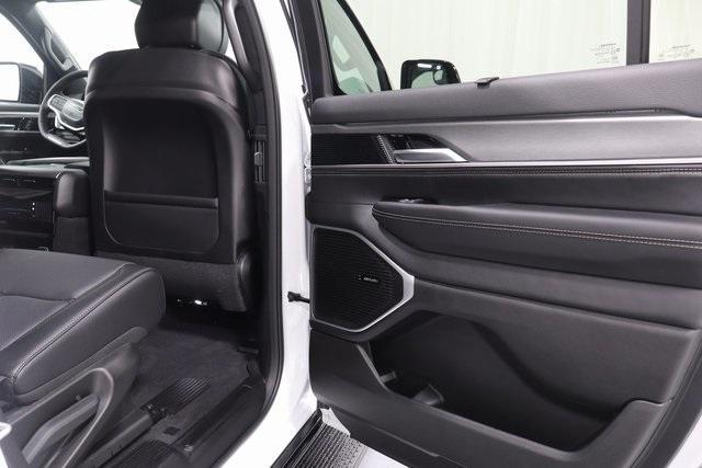 new 2025 Jeep Wagoneer car, priced at $74,502