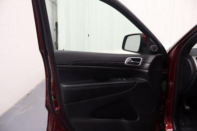 used 2020 Jeep Grand Cherokee car, priced at $19,339