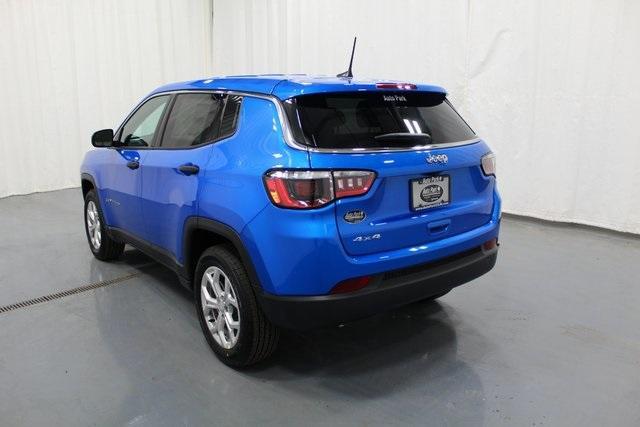 new 2024 Jeep Compass car, priced at $26,700