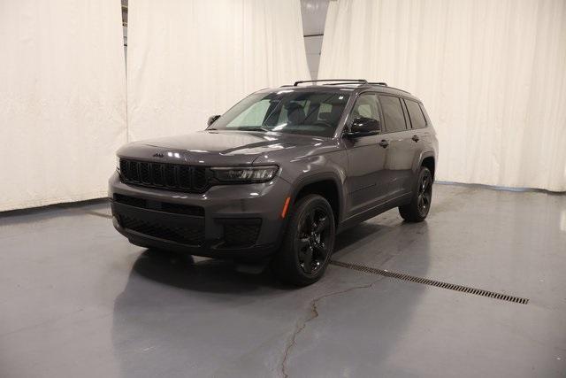 used 2022 Jeep Grand Cherokee L car, priced at $29,995