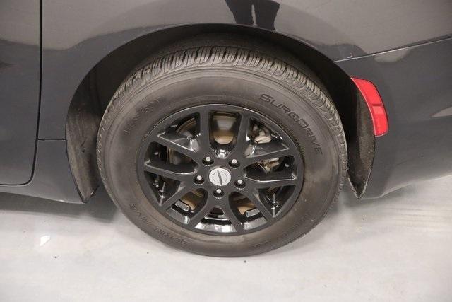 used 2022 Chrysler Pacifica car, priced at $19,995
