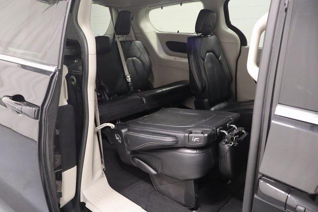 used 2022 Chrysler Pacifica car, priced at $19,995