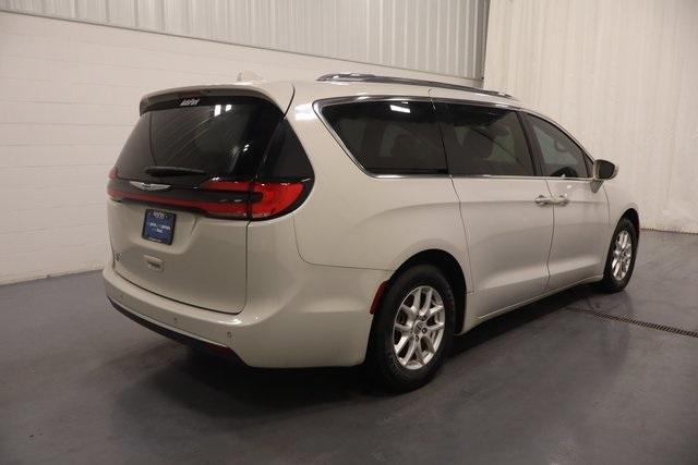 used 2021 Chrysler Pacifica car, priced at $17,995