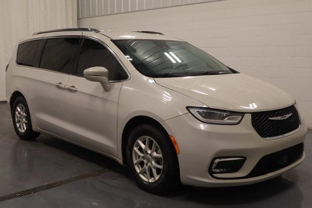 used 2021 Chrysler Pacifica car, priced at $17,995