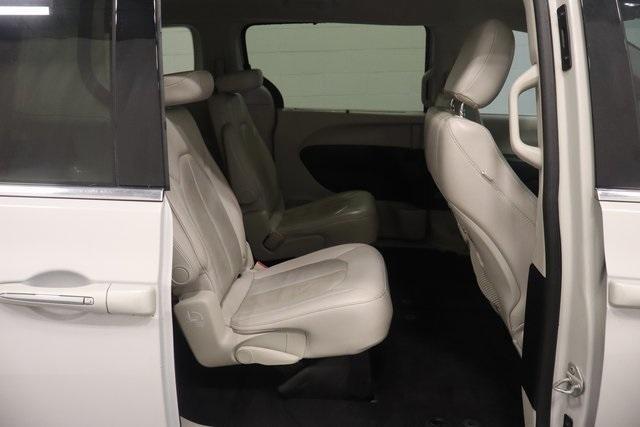 used 2021 Chrysler Pacifica car, priced at $17,995