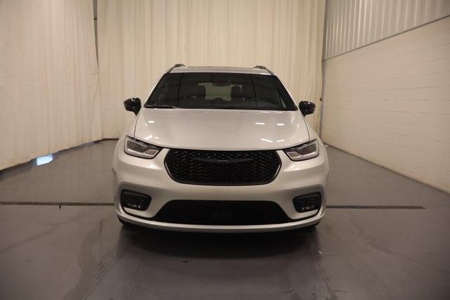 new 2026 Chrysler Pacifica car