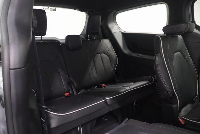 new 2026 Chrysler Pacifica car