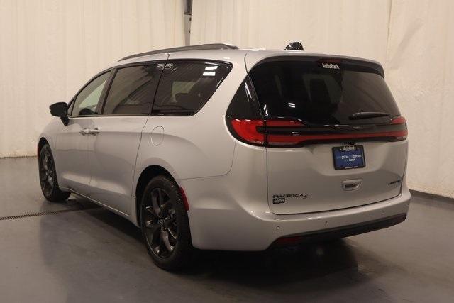 new 2026 Chrysler Pacifica car