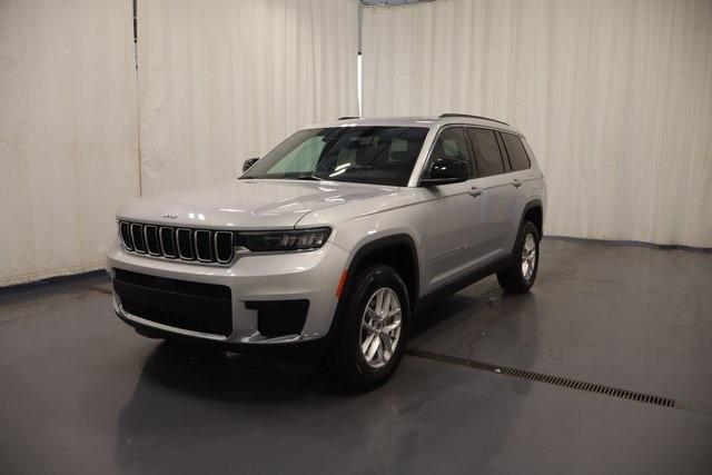 new 2025 Jeep Grand Cherokee L car, priced at $40,198