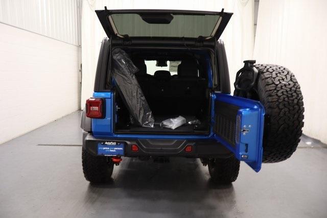 new 2025 Jeep Wrangler car, priced at $62,649