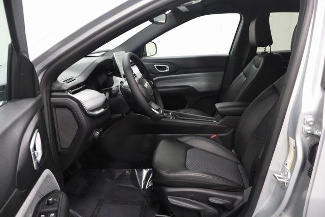 new 2025 Jeep Compass car, priced at $29,860