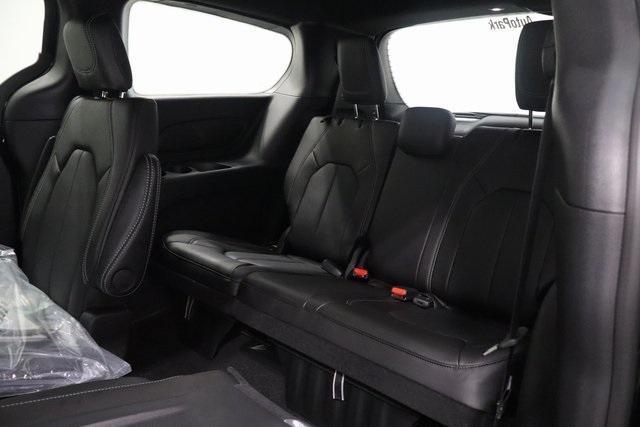 new 2026 Chrysler Pacifica car, priced at $41,857