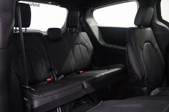 new 2026 Chrysler Pacifica car, priced at $41,857