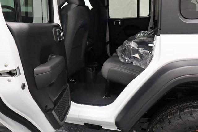 new 2025 Jeep Wrangler car