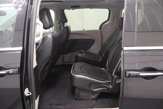 used 2022 Chrysler Pacifica car, priced at $23,995